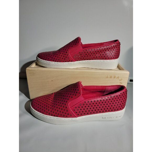 Michael Kors Slip-on Size 7 - Picture 1 of 6